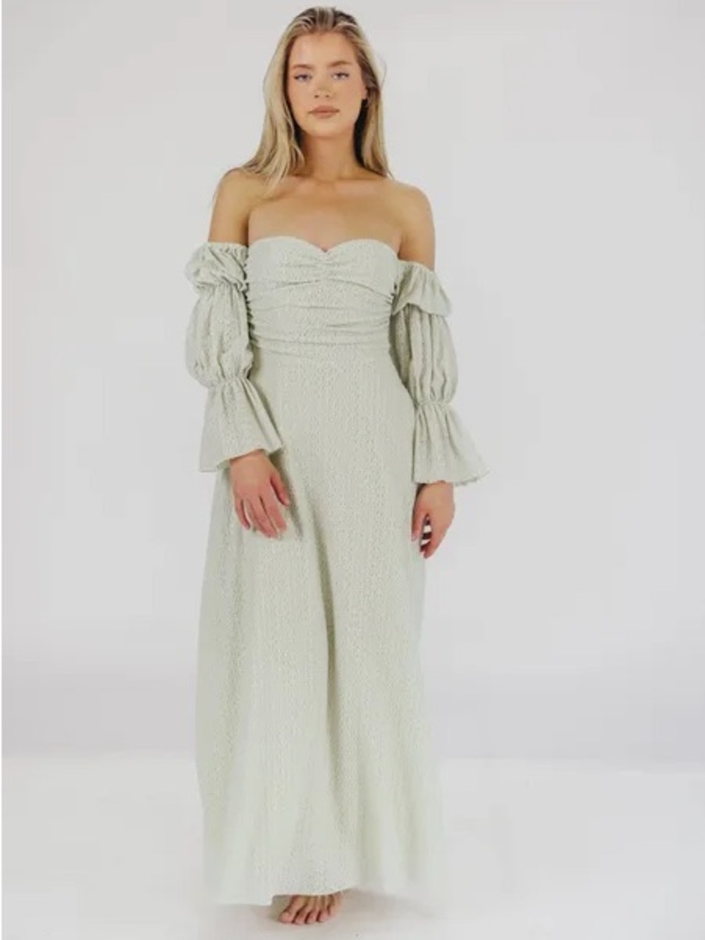 NWOT Worth collective Off-Shoulder Light Sage Maxi Dress with Ruched Bodice